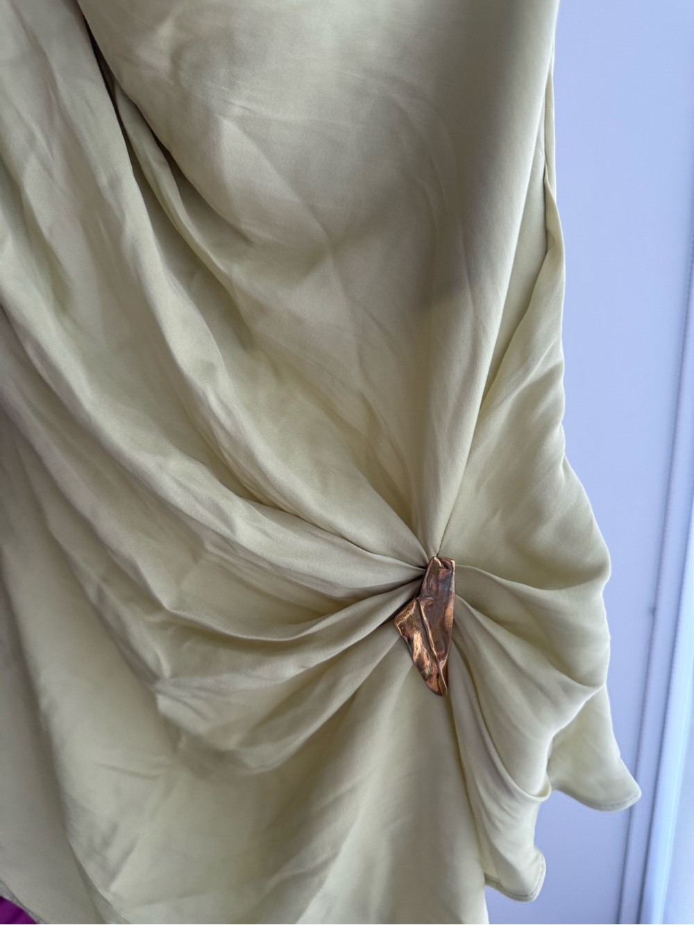 Zara Pale Lime Draped Sleeveless Blouse with Twist Detail - Picture 2 of 3